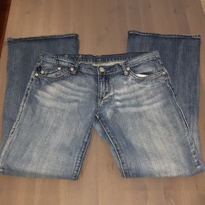 Rock and Republic sz 30 bootleg jeans